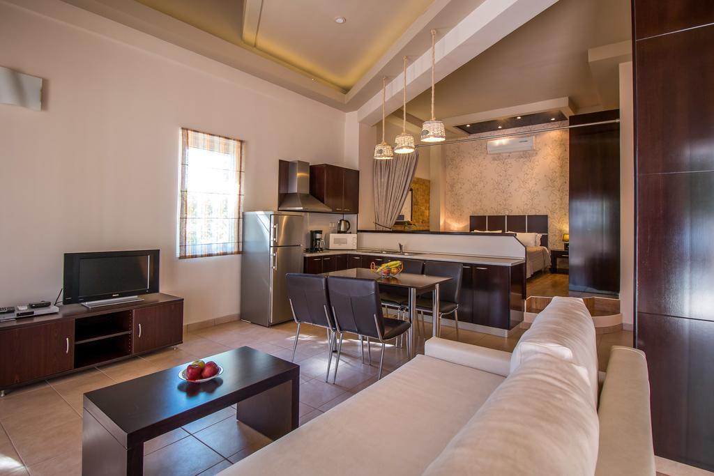 Bay View Apartment Faliraki Exterior foto